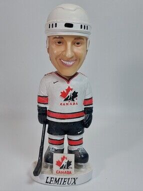 Mario Lemieux Team Canada 2002 Olympics NHL Bobblehead Bobble Dobbles Hockey
